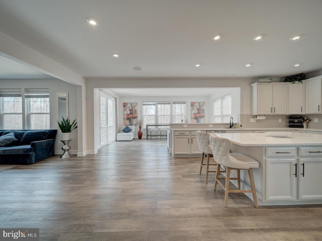8657 Belle Grove Way