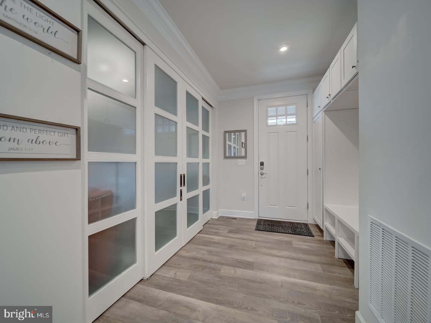 8657 Belle Grove Way