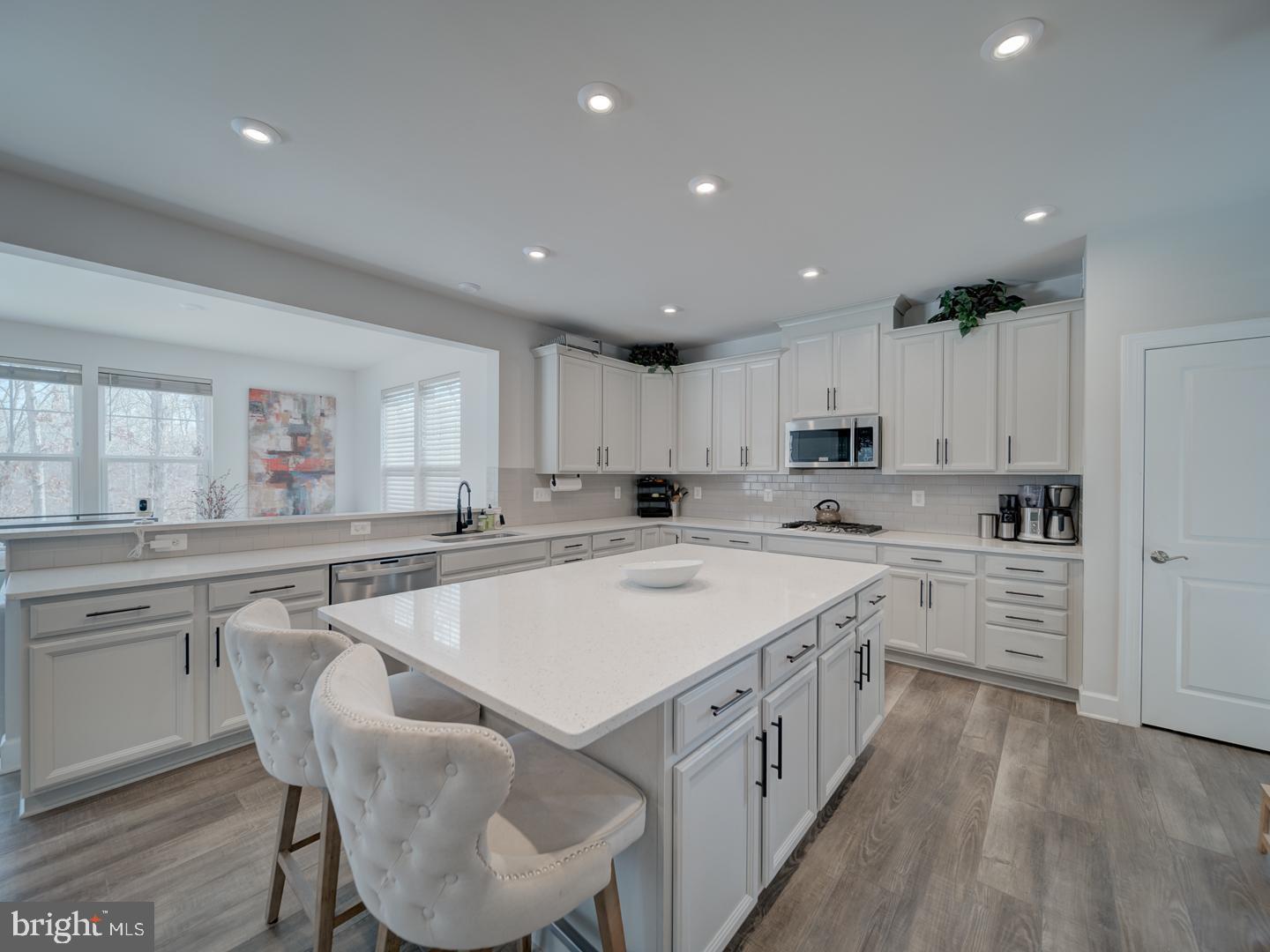 8657 Belle Grove Way