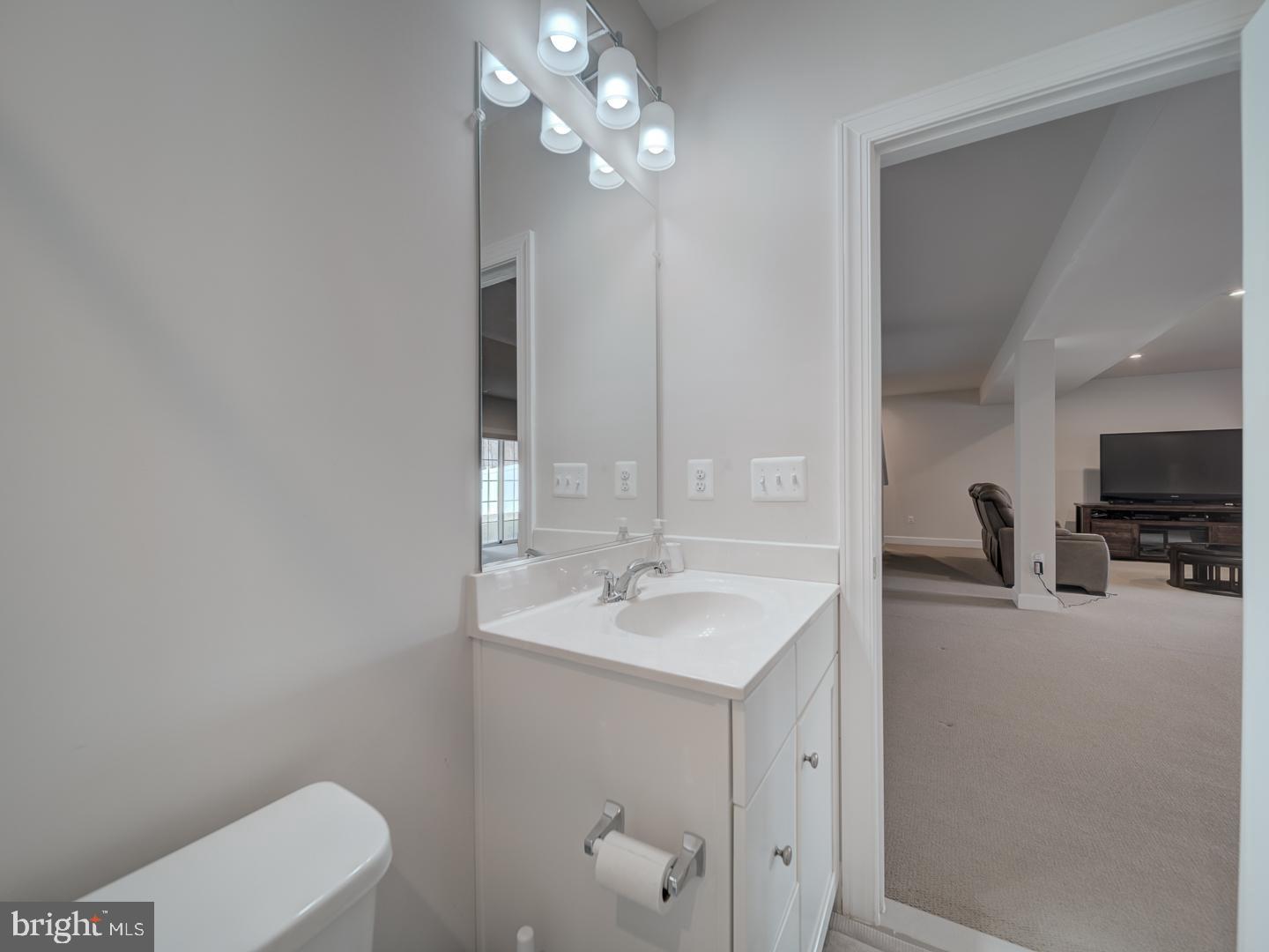 8657 Belle Grove Way