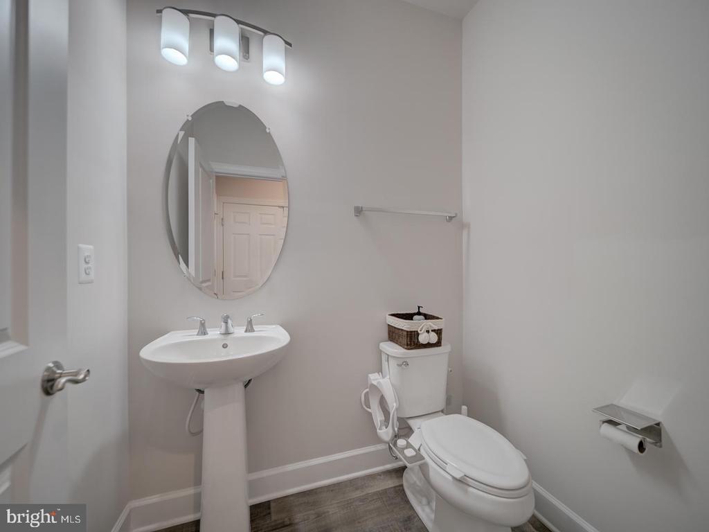 8657 Belle Grove Way