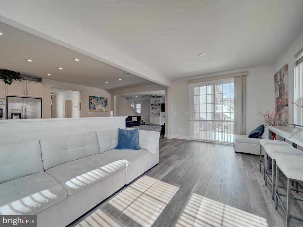8657 Belle Grove Way