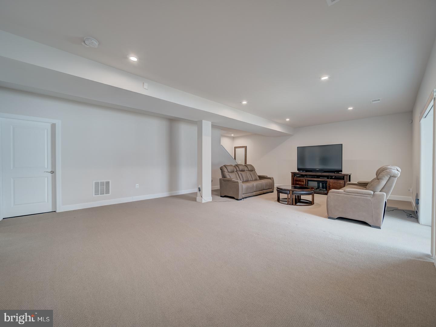 8657 Belle Grove Way