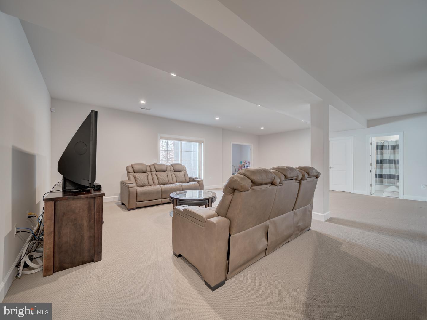 8657 Belle Grove Way