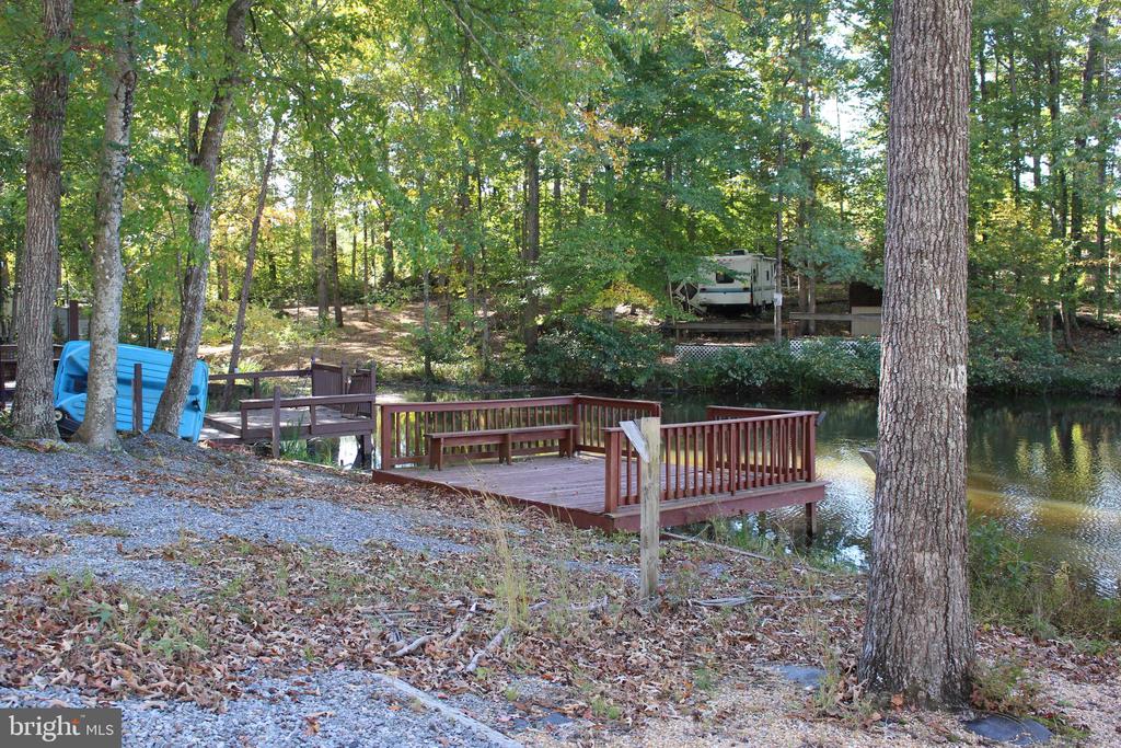 6437 MORRIS ROAD