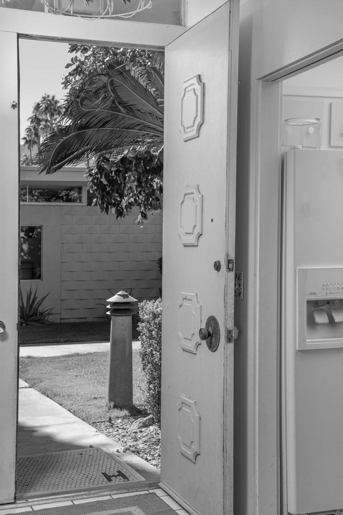 314 Desert Lakes Drive