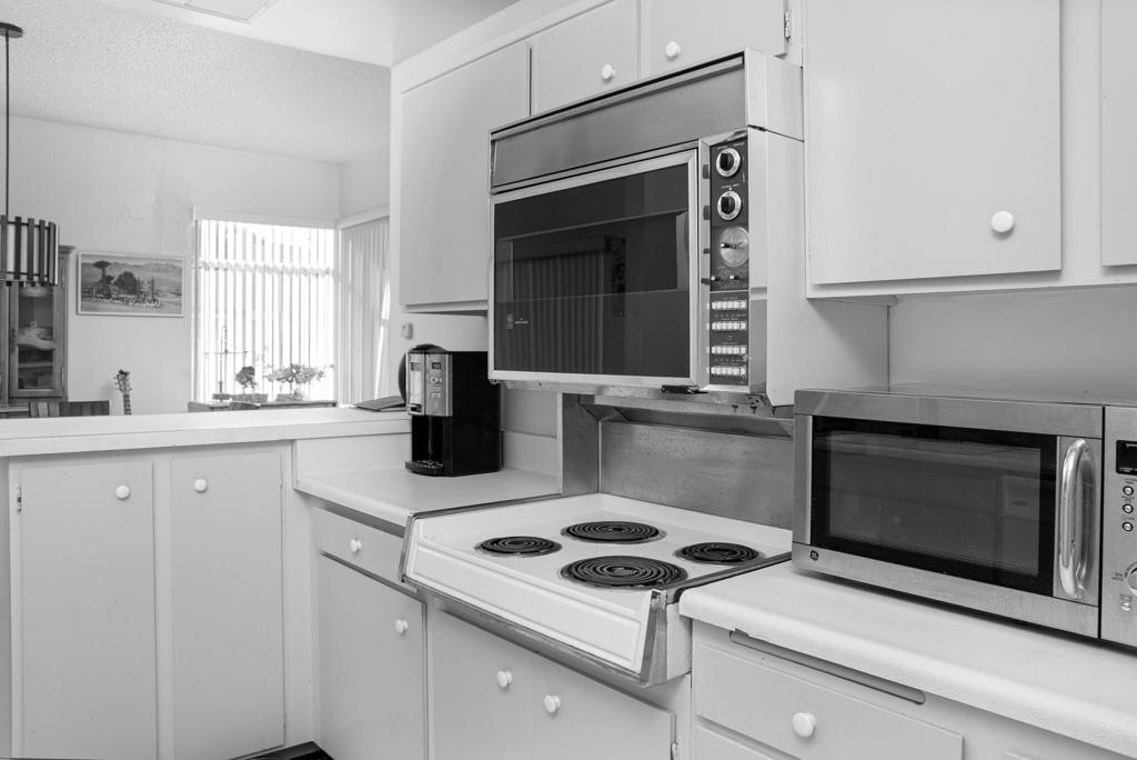 314 Desert Lakes Drive