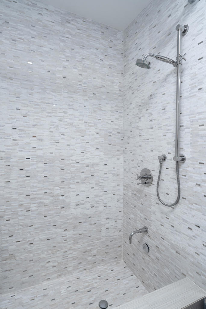 306 Desert Lakes Drive