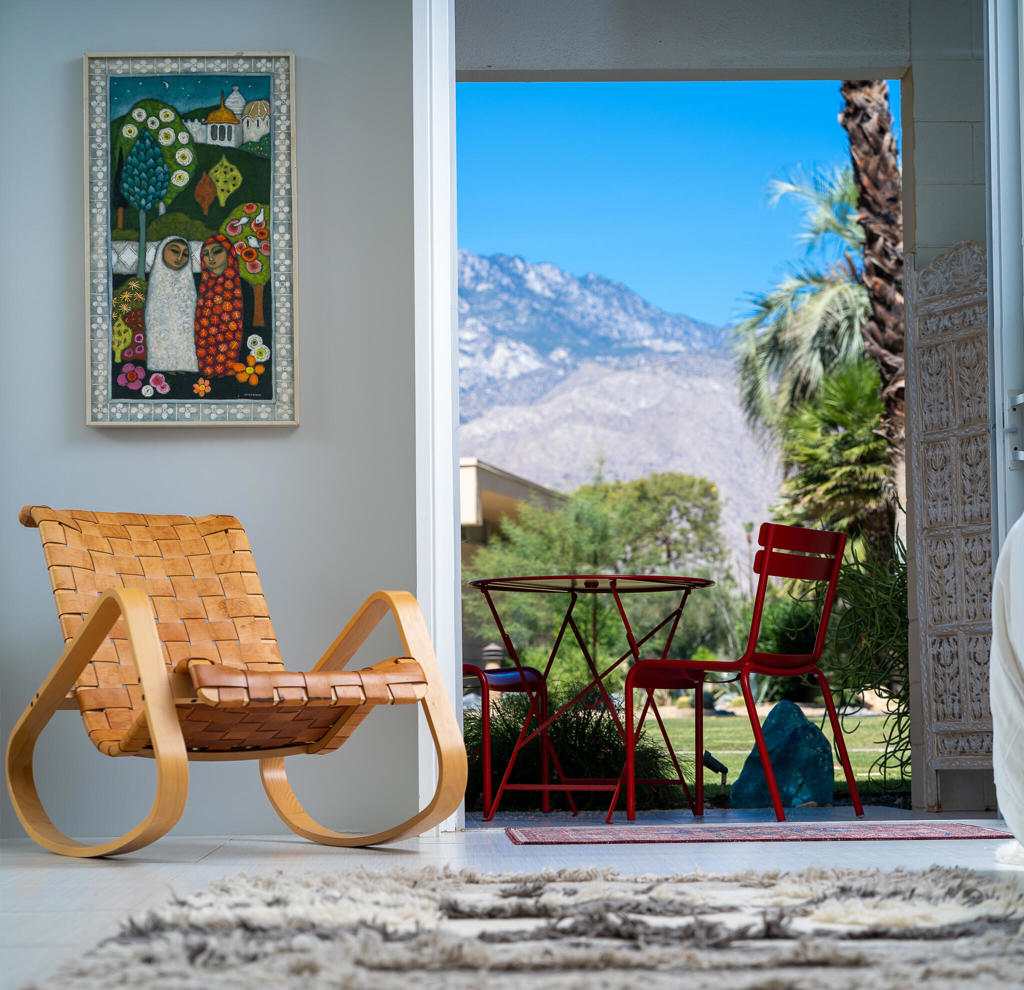 306 Desert Lakes Drive