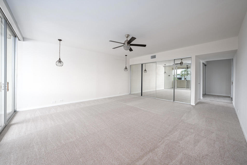 447 Desert Lakes Drive