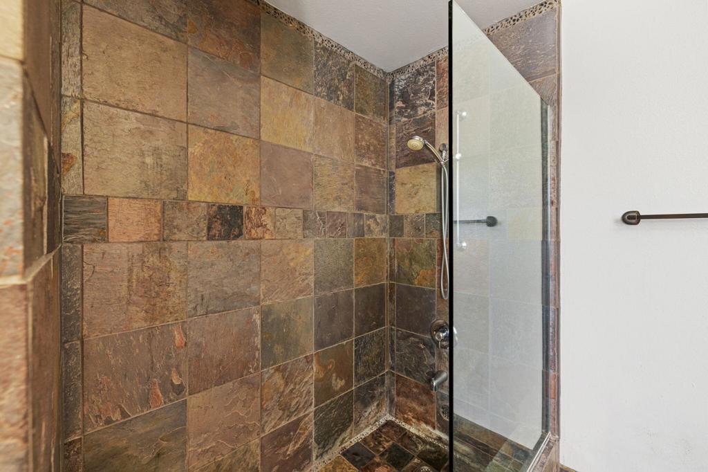 403 Desert Lakes Drive