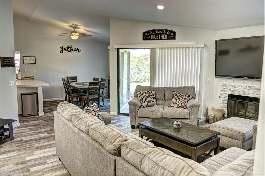 68880 Tachevah Drive