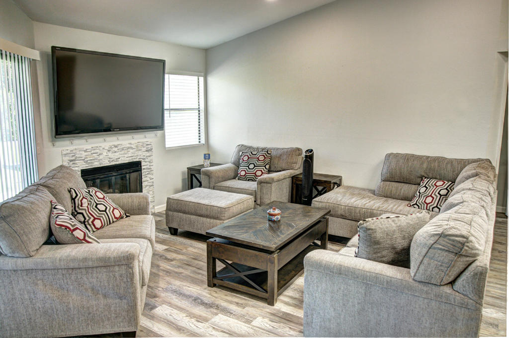 68880 Tachevah Drive