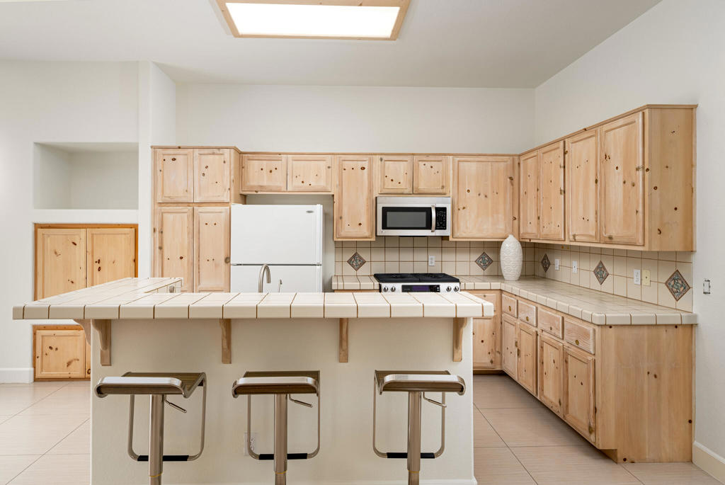 30106 Avenida Alvera