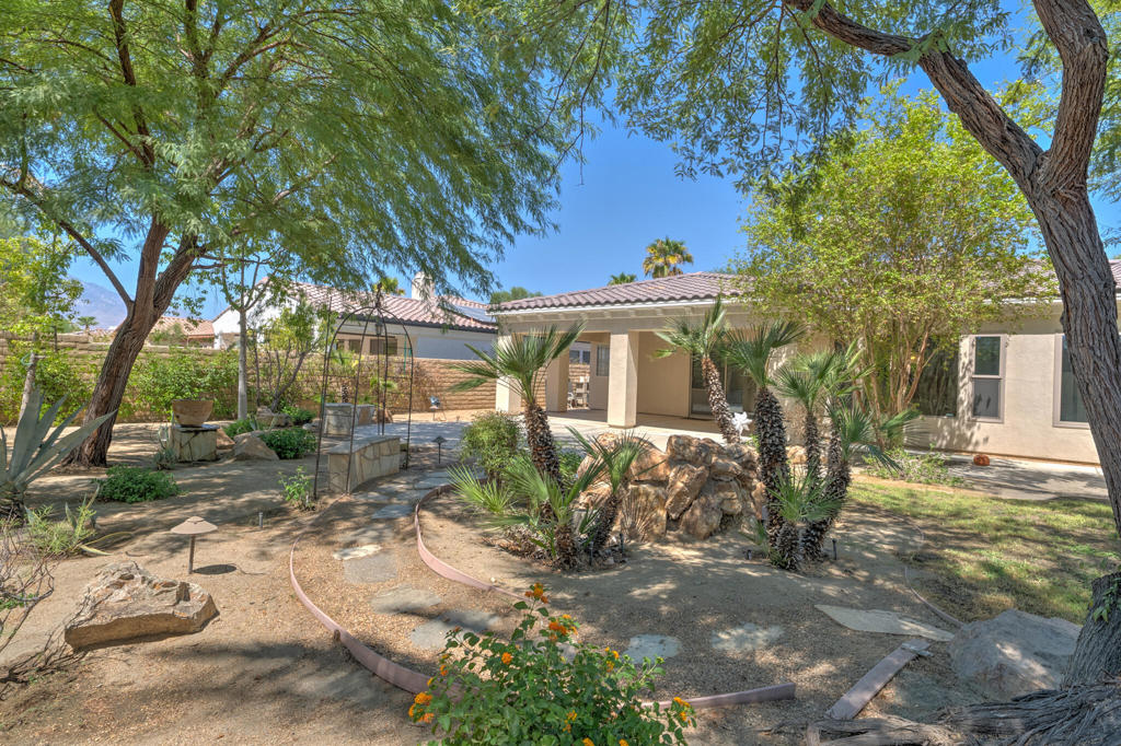 74149 Kokopelli Circle