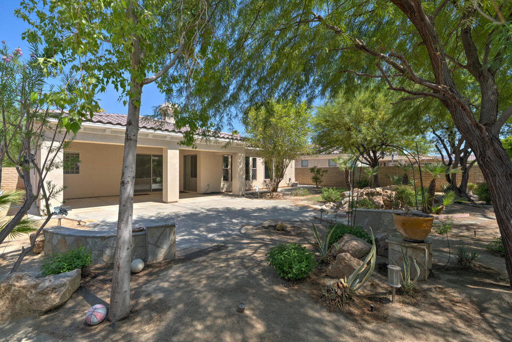 74149 Kokopelli Circle