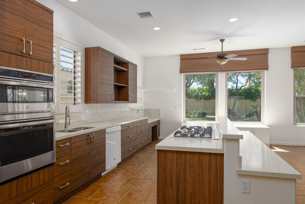 74149 Kokopelli Circle