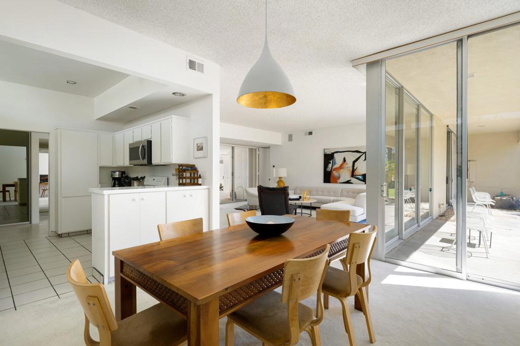 157 Desert Lakes Drive