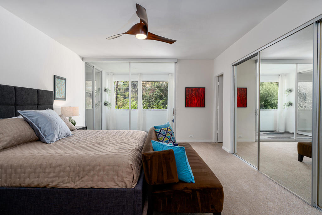 447 Desert Lakes Drive