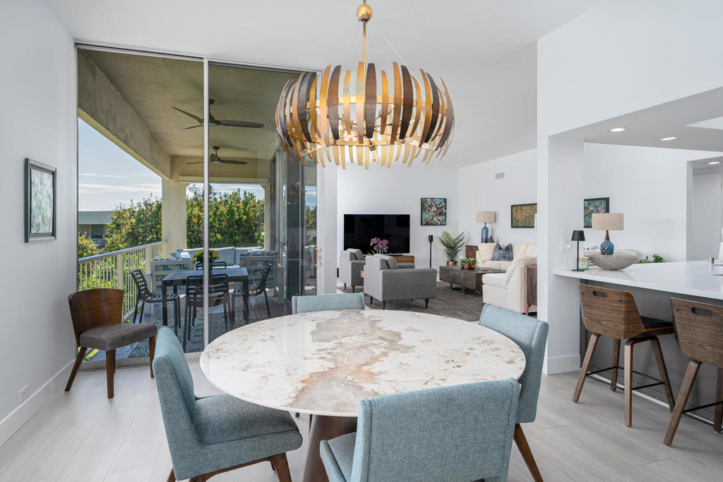 447 Desert Lakes Drive