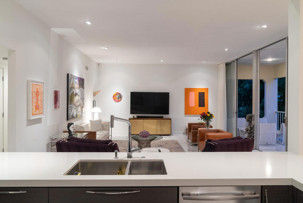 495 Desert Lakes Drive