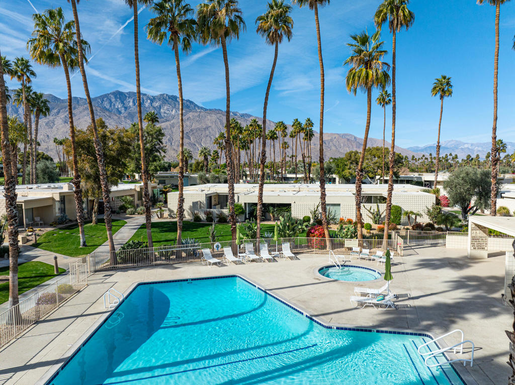 327 Westlake Terrace