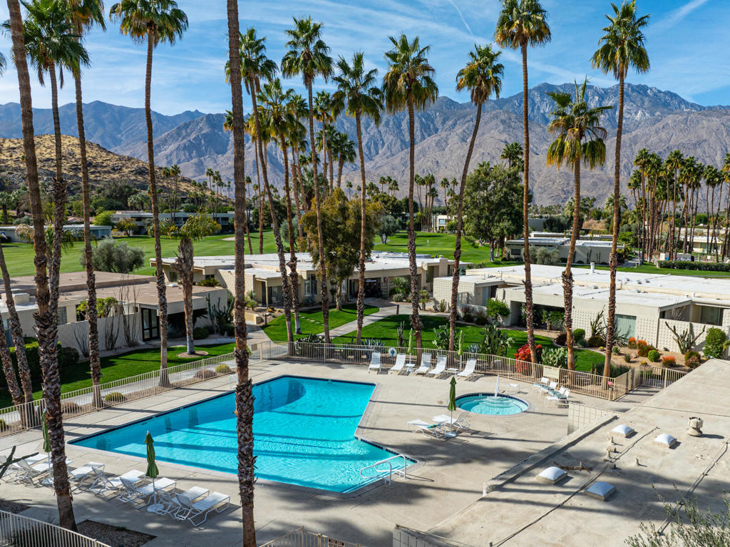 327 Westlake Terrace