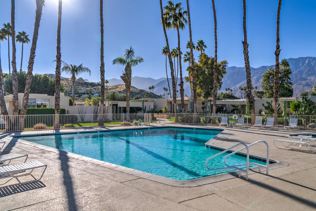 327 Westlake Terrace