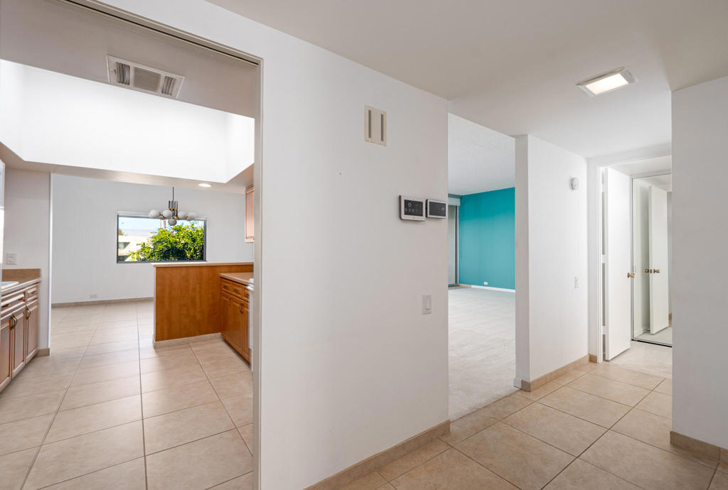 455 Desert Lakes Drive