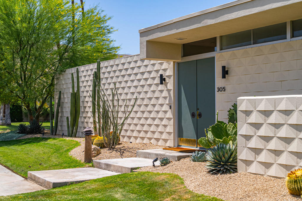 305 Westlake Terrace