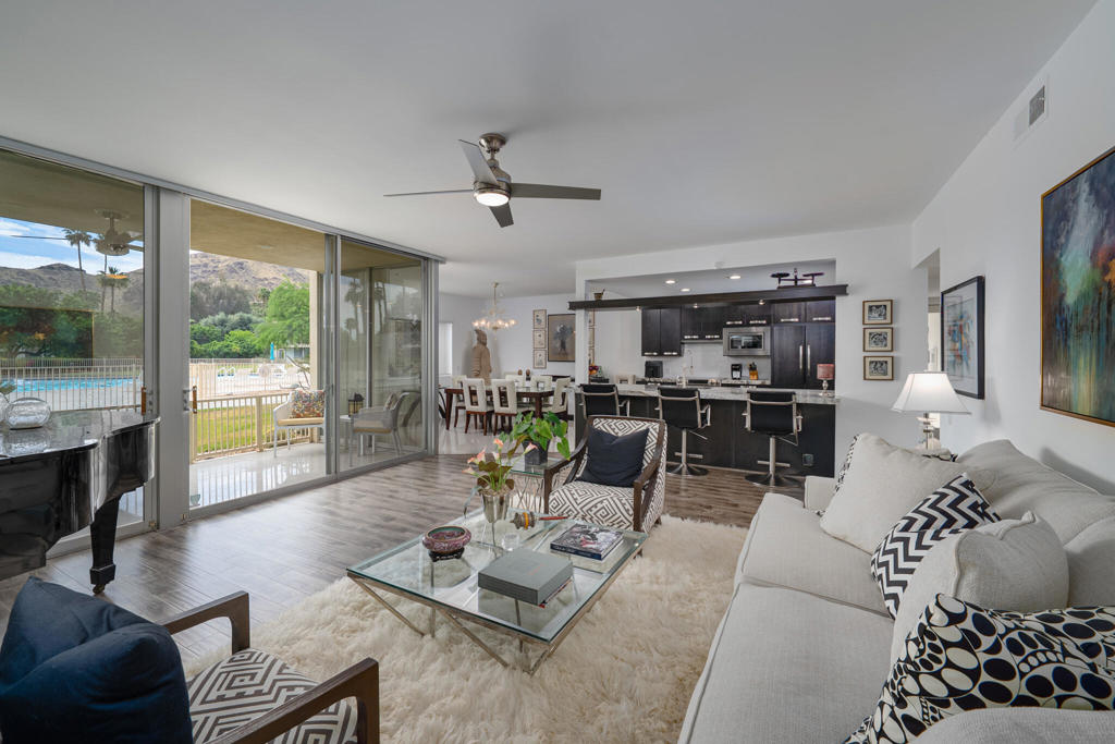 477 Desert Lakes Drive