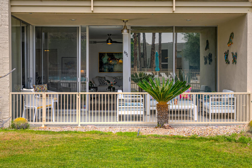 477 Desert Lakes Drive