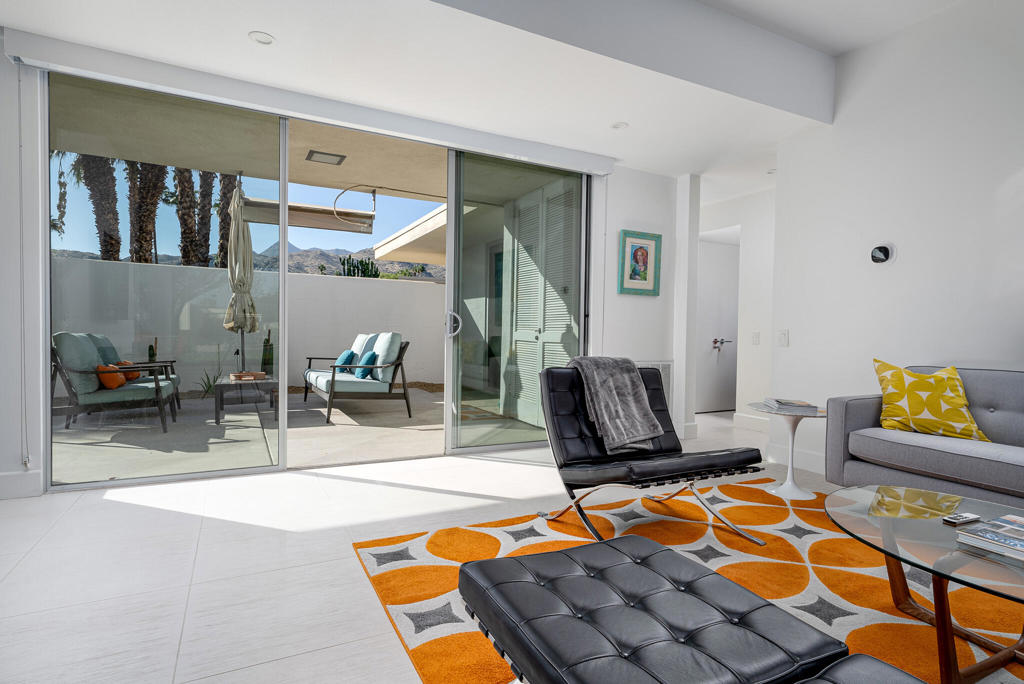 24 Desert Lakes Drive