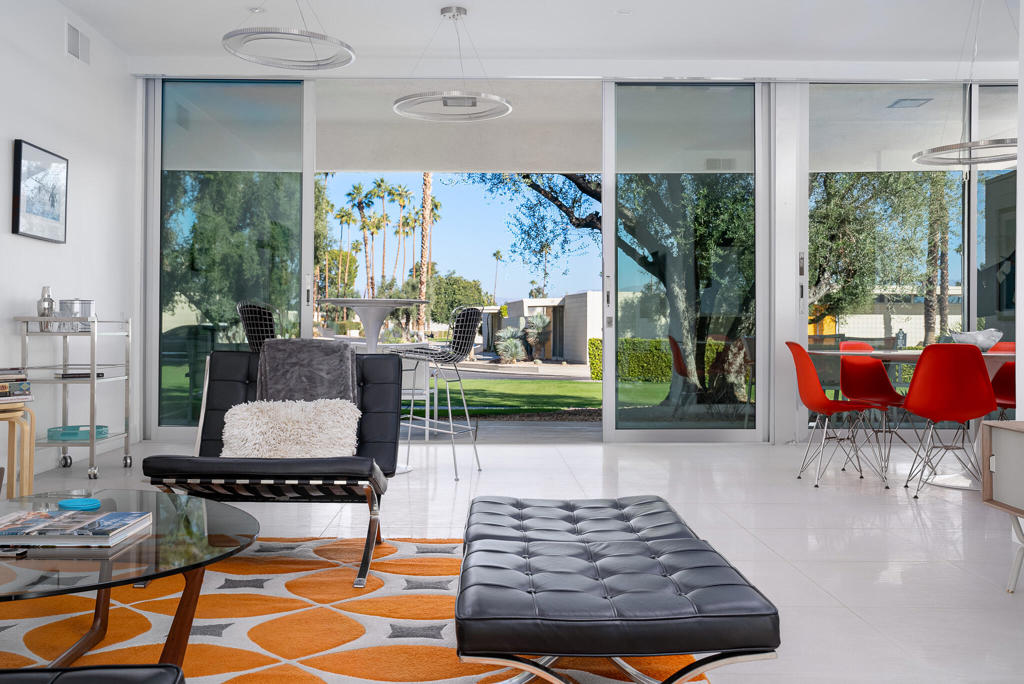 24 Desert Lakes Drive