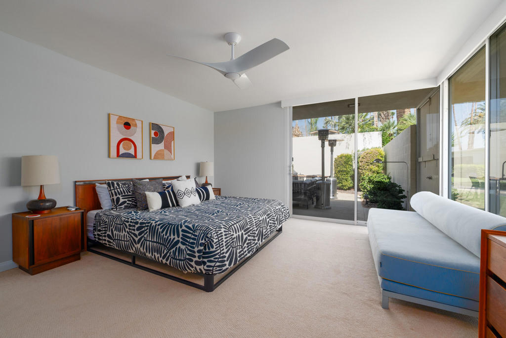 322 Desert Lakes Drive