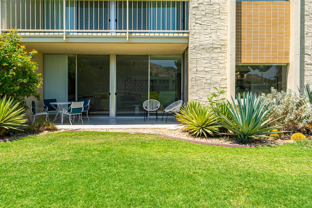 519 Desert Lakes Drive