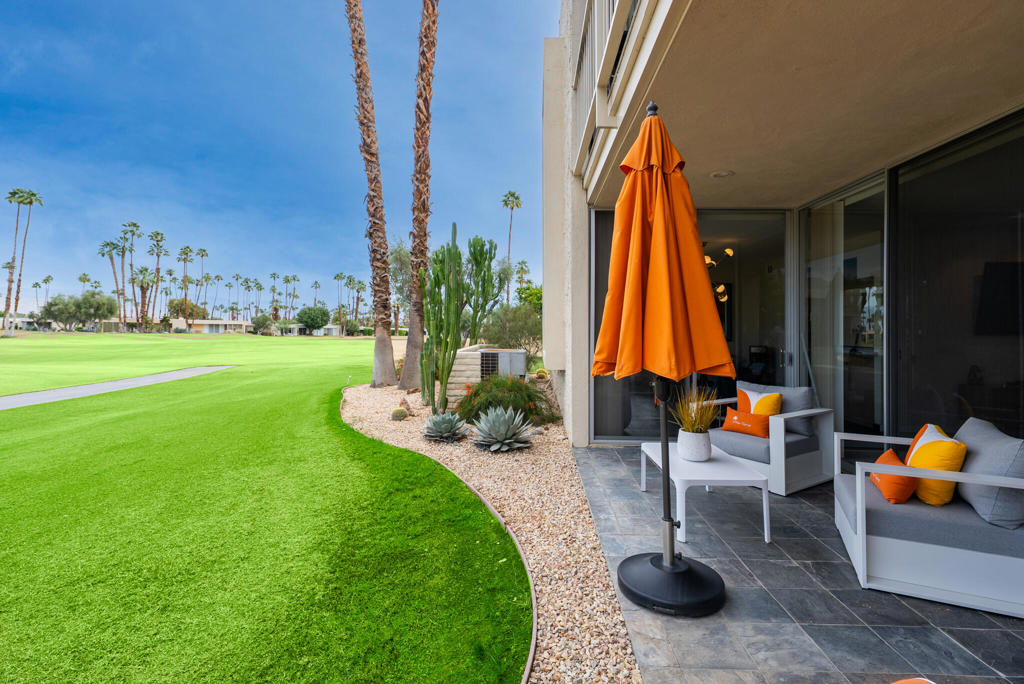 403 Desert Lakes Drive