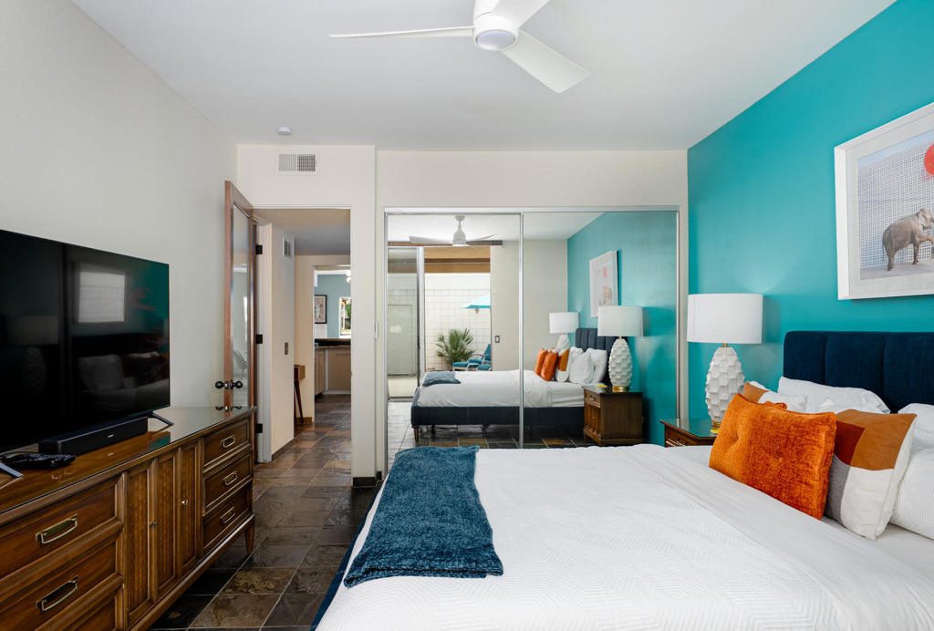 403 Desert Lakes Drive