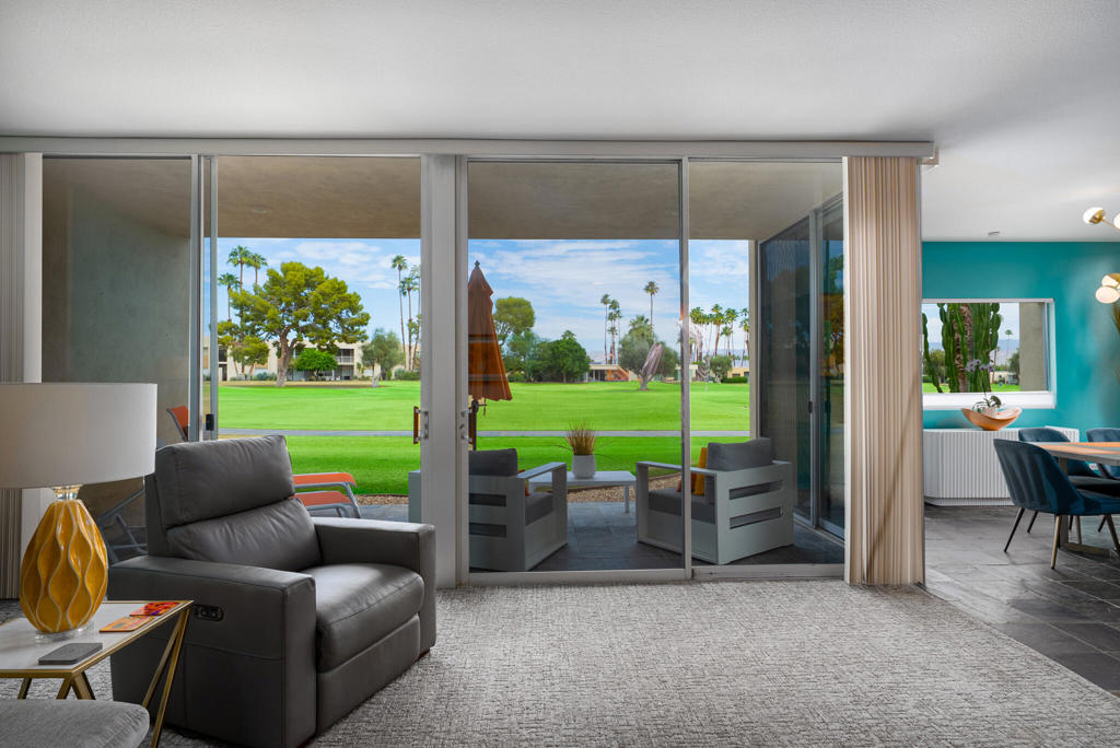 403 Desert Lakes Drive