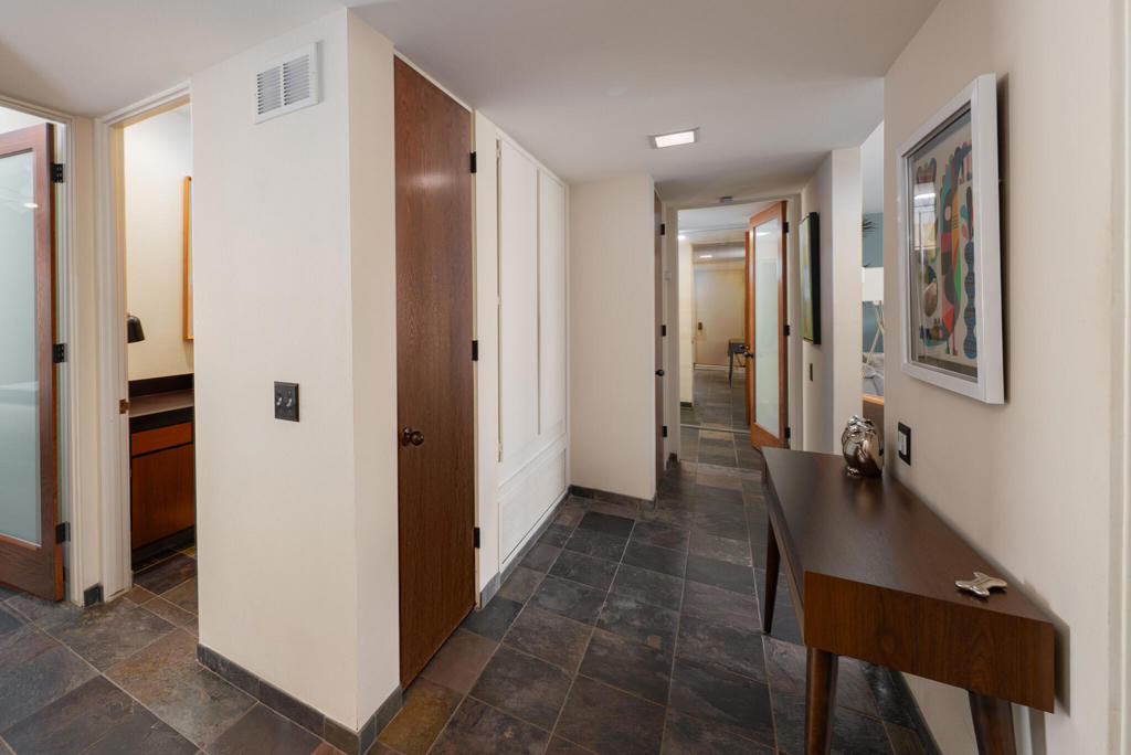 403 Desert Lakes Drive