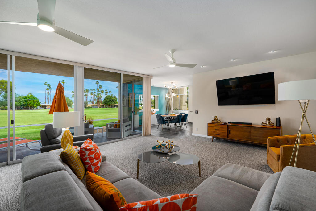 403 Desert Lakes Drive