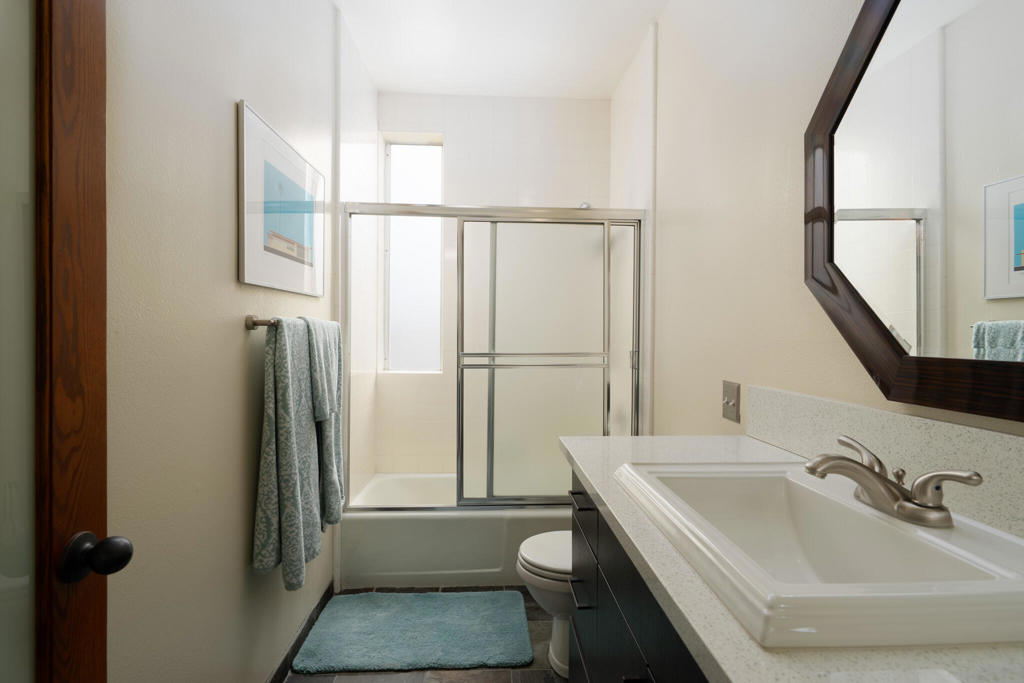 403 Desert Lakes Drive