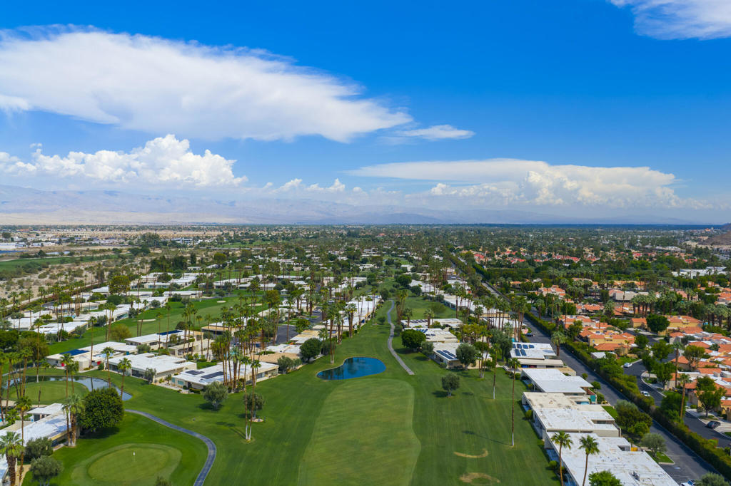 403 Desert Lakes Drive