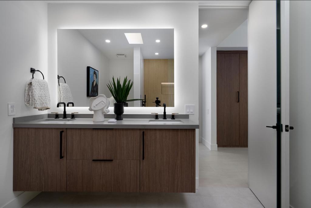 139 Desert Lakes Drive