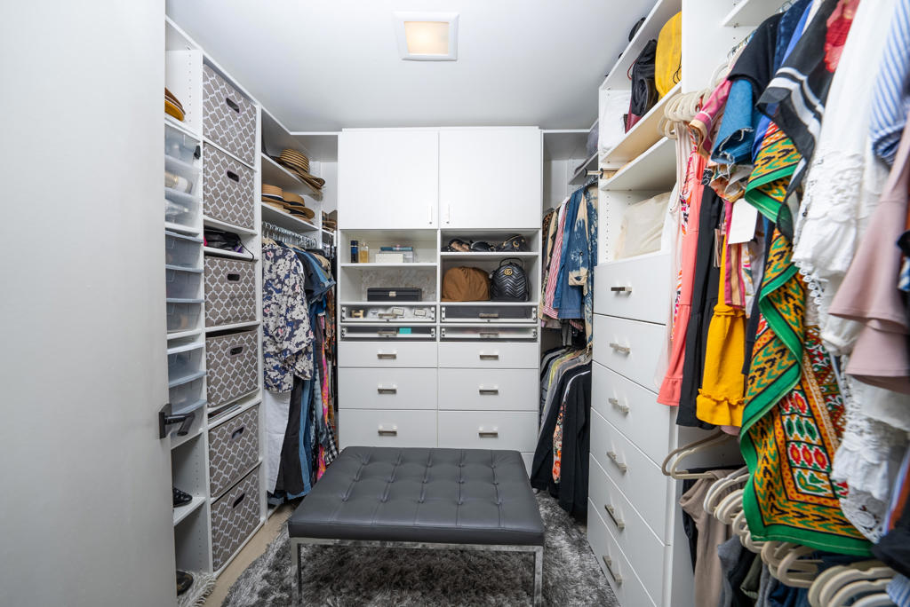 451 Desert Lakes Drive