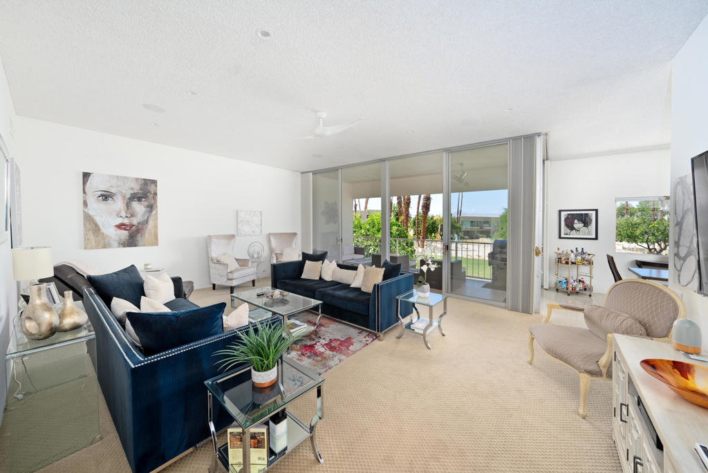 451 Desert Lakes Drive