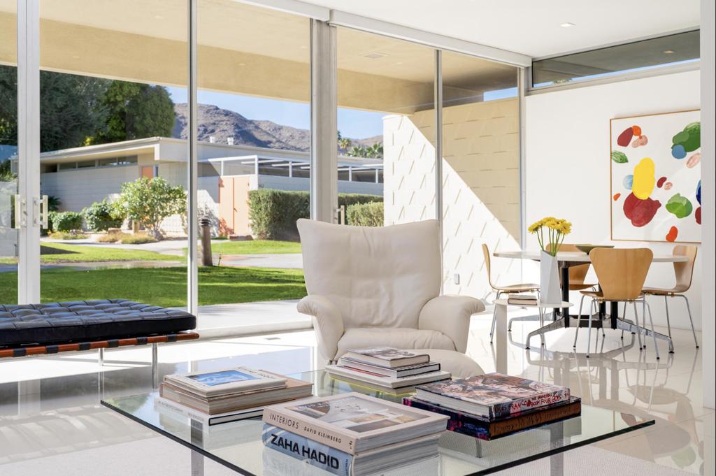 340 Desert Lakes Drive