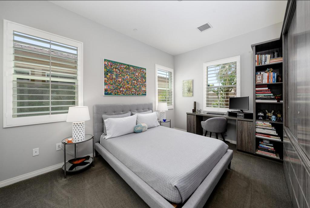 67360 N Laguna Drive