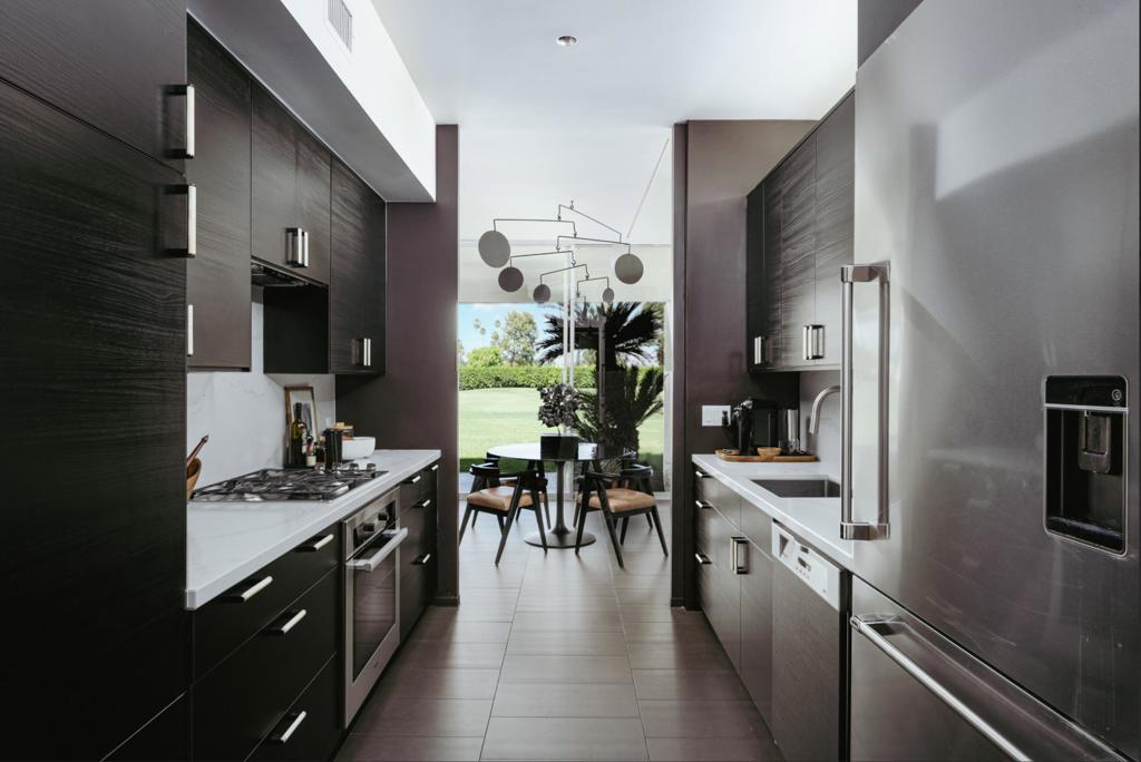 92 Desert Lakes Drive