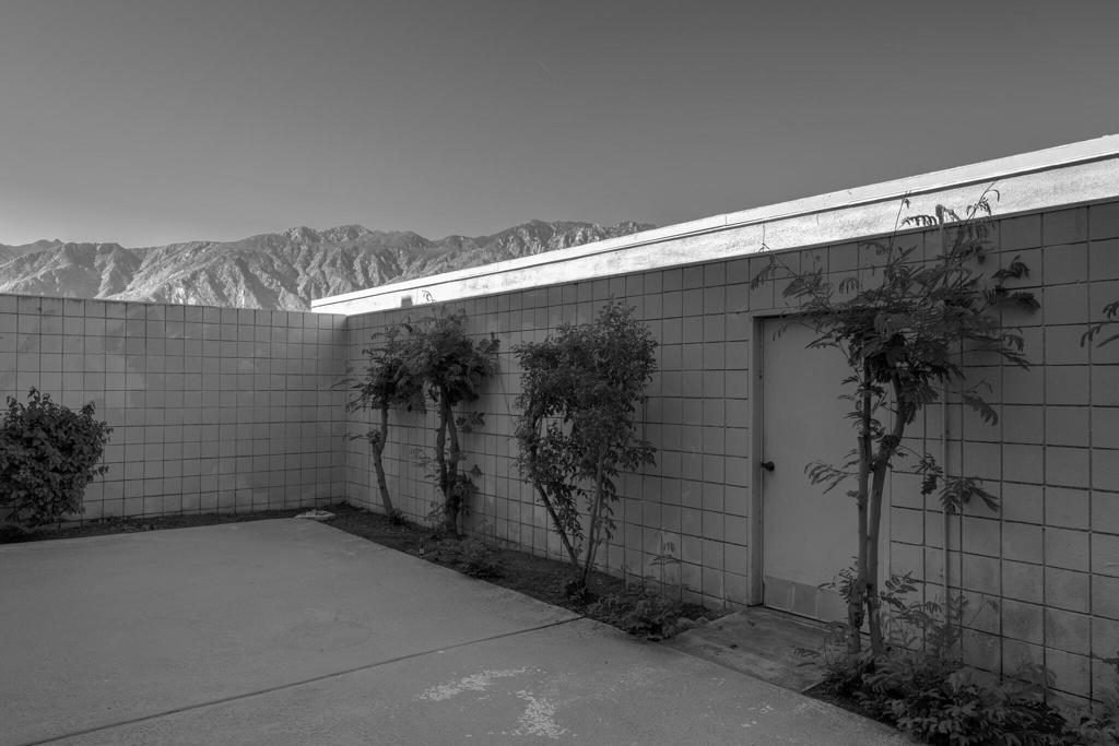 493 Desert Lakes Drive